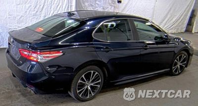 Czwarte zdjęcie samochodu z boku: 2019 TOYOTA CAMRY SE VIN:4T1B11HK0KU697579 - miniatura