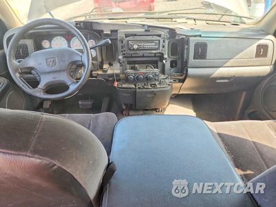 Zdjęcie 8 z 12 samochodu: 2002 DODGE RAM 1500 VIN:3D7HA18Z02G130664 - miniatura
