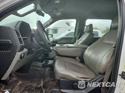 Zdjęcie 7 z 14 samochodu: 2017 FORD F550 SUPER DUTY VIN:1FD0W5HT0HEB92525 - miniatura