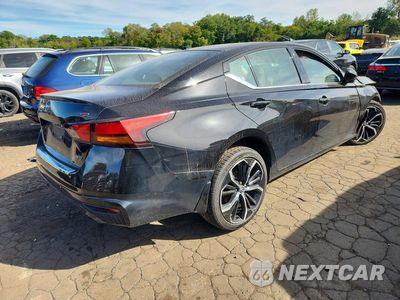 Trzecie zdjęcie samochodu z tyłu: 2023 NISSAN ALTIMA SR VIN:1N4BL4CW1PN348755 - miniatura