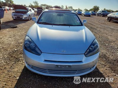 Piąte zdjęcie samochodu w środku: 2008 HYUNDAI TIBURON GS VIN:KMHHM66D78U280004 - miniatura