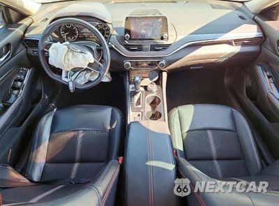 Zdjęcie 8 z 13 samochodu: 2023 NISSAN ALTIMA SR VIN:1N4BL4CW2PN343063 - miniatura