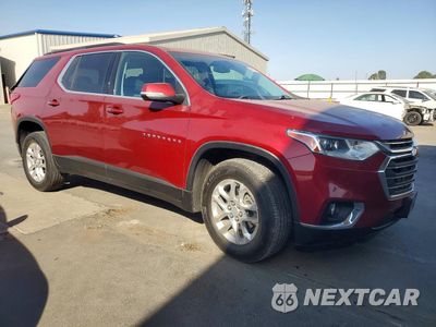 Czwarte zdjęcie samochodu z boku: 2021 CHEVROLET TRAVERSE LT VIN:1GNERGKW9MJ161816 - miniatura