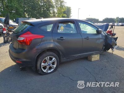 Trzecie zdjęcie samochodu z tyłu: 2012 FORD FOCUS SE VIN:1FAHP3K20CL218723 - miniatura