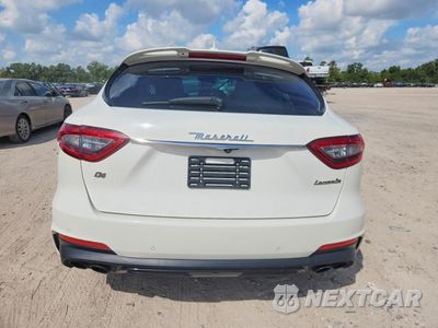 Zdjęcie 6 z 13 samochodu: 2019 MASERATI LEVANTE SPORT VIN:ZN661XUS4KX333323 - miniatura