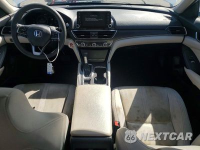 Zdjęcie 8 z 12 samochodu: 2020 HONDA ACCORD EX VIN:1HGCV1F49LA096029 - miniatura