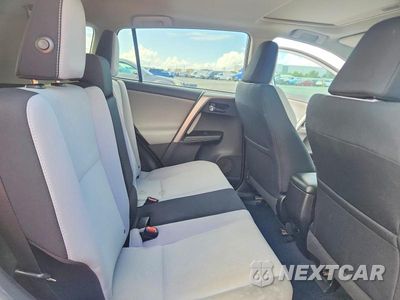 Zdjęcie 11 z 14 samochodu: 2016 TOYOTA RAV4 XLE VIN:2T3WFREV9GW239716 - miniatura