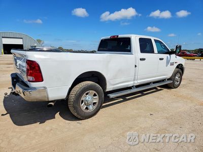 Trzecie zdjęcie samochodu z tyłu: 2015 RAM 2500 ST VIN:3C6UR5HJ8FG577162 - miniatura