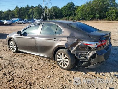 Drugie zdjęcie samochodu z przodu: 2019 TOYOTA CAMRY LE VIN:4T1B11HK2KU247187 - miniatura
