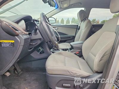 Zdjęcie 7 z 12 samochodu: 2018 HYUNDAI SANTA FE SE VIN:KM8SMDHFXJU294932 - miniatura