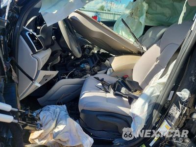 Zdjęcie 7 z 13 samochodu: 2020 HYUNDAI TUCSON SE VIN:KM8J23A45LU244303 - miniatura