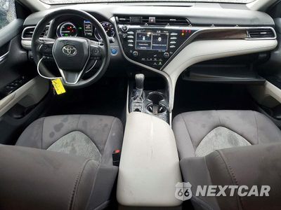 Zdjęcie 8 z 13 samochodu: 2018 TOYOTA CAMRY LE VIN:4T1B31HK9JU506203 - miniatura
