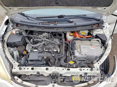 Zdjęcie 11 z 12 samochodu: 2012 TOYOTA PRIUS C TWO VIN:JTDKDTB36C1012318 - miniatura