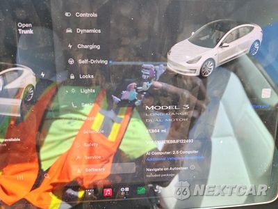 Zdjęcie 9 z 12 samochodu: 2018 TESLA MODEL 3 VIN:5YJ3E1EB8JF122493 - miniatura