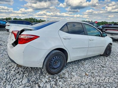 Trzecie zdjęcie samochodu z tyłu: 2017 TOYOTA COROLLA LE VIN:5YFBURHE8HP577314 - miniatura
