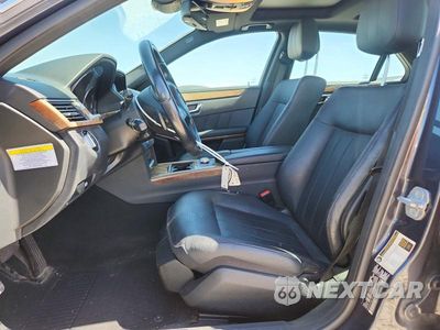Zdjęcie 7 z 12 samochodu: 2011 MERCEDES-BENZ E 550 4MATIC VIN:WDDHF9AB7BA416958 - miniatura