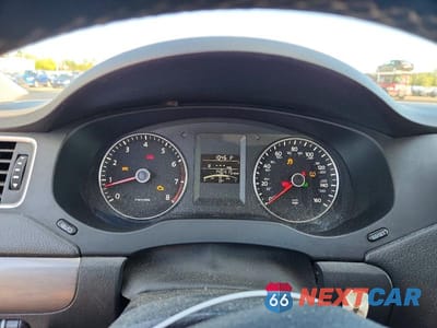 Zdjęcie 9 z 12 samochodu: 2014 VOLKSWAGEN JETTA SEL VIN:3VWL17AJ5EM441554 - miniatura
