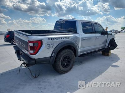 Trzecie zdjęcie samochodu z tyłu: 2023 FORD F150 RAPTOR VIN:1FTFW1RG9PFD32377 - miniatura