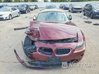 Piąte zdjęcie samochodu w środku: 2003 BMW Z4 2.5 VIN:4USBT33413LS42907 - miniatura