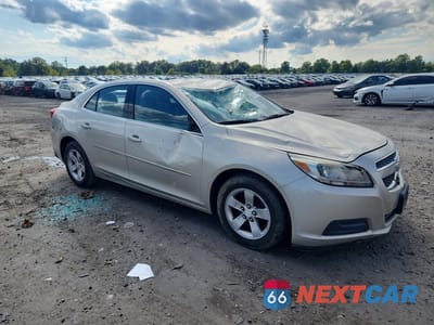 Czwarte zdjęcie samochodu z boku: 2013 CHEVROLET MALIBU LS VIN:1G11B5SA6DF188990 - miniatura