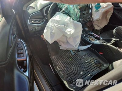 Zdjęcie 8 z 12 samochodu: 2017 CHEVROLET MALIBU LT VIN:1G1ZE5ST0HF216025 - miniatura