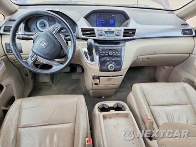 Zdjęcie 8 z 13 samochodu: 2012 HONDA ODYSSEY EXL VIN:5FNRL5H68CB132899 - miniatura