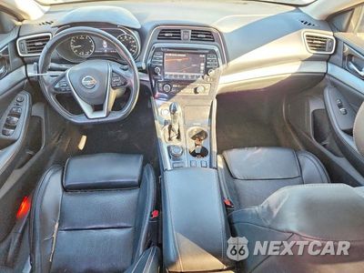 Zdjęcie 8 z 13 samochodu: 2018 NISSAN MAXIMA 3.5 SV VIN:1N4AA6AP7JC405522 - miniatura