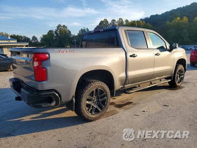 Trzecie zdjęcie samochodu z tyłu: 2021 CHEVROLET SILVERADO K1500 LT TRAIL BOSS VIN:1GCPYFED7MZ375777 - miniatura