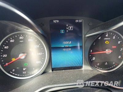 Zdjęcie 9 z 13 samochodu: 2019 MERCEDES-BENZ C 300 VIN:55SWF8DBXKU313904 - miniatura