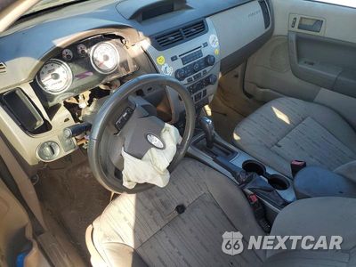 Zdjęcie 8 z 13 samochodu: 2011 FORD FOCUS SE VIN:1FAHP3FN2BW130399 - miniatura