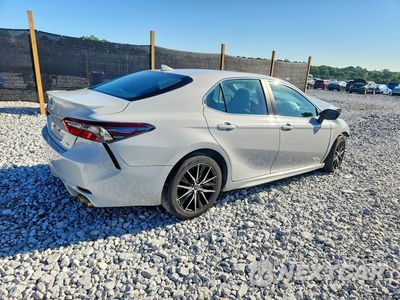 Trzecie zdjęcie samochodu z tyłu: 2023 TOYOTA CAMRY SE VIN:4T1G11AK4PU088972 - miniatura