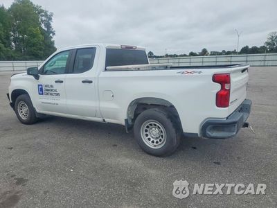 Drugie zdjęcie samochodu z przodu: 2020 CHEVROLET SILVERADO K1500 VIN:1GCRYAEFXLZ137644 - miniatura