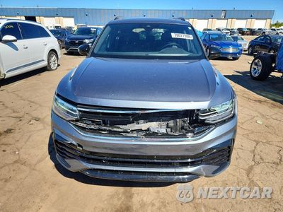 Piąte zdjęcie samochodu w środku: 2022 VOLKSWAGEN TIGUAN SE R-LINE BLACK VIN:3VV8B7AX1NM054981 - miniatura