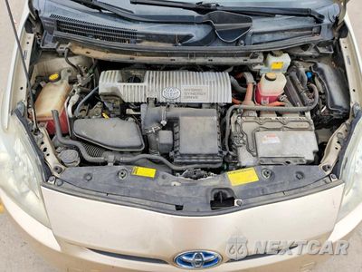 Zdjęcie 11 z 13 samochodu: 2010 TOYOTA PRIUS III VIN:JTDKN3DU9A0085012 - miniatura