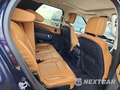 Zdjęcie 10 z 13 samochodu: 2019 LAND ROVER DISCOVERY HSE LUXURY VIN:SALRT2RV4KA095001 - miniatura