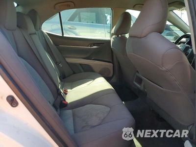 Zdjęcie 10 z 12 samochodu: 2020 TOYOTA CAMRY LE VIN:4T1C11AK8LU918832 - miniatura