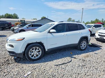 2018 JEEP CHEROKEE LATITUDE PLUS 1C4PJLLX2JD525089 - główne zdjęcie licytacji z USA - miniatura