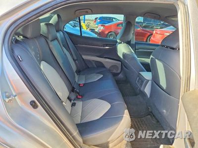 Zdjęcie 10 z 12 samochodu: 2019 TOYOTA CAMRY HYBRID XLE VIN:4T1B21HK0KU013272 - miniatura