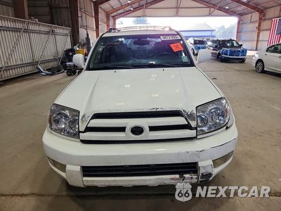 Piąte zdjęcie samochodu w środku: 2005 TOYOTA 4RUNNER LIMITED VIN:JTEZU17R450045869 - miniatura