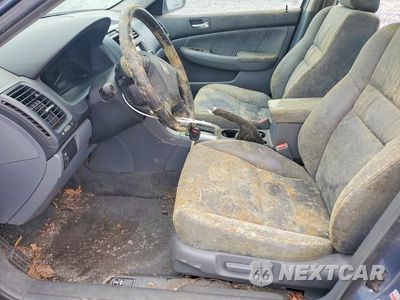 Zdjęcie 7 z 12 samochodu: 2007 HONDA ACCORD EX VIN:1HGCM56727A105471 - miniatura