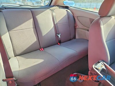 Zdjęcie 11 z 13 samochodu: 2005 FORD FOCUS ZX3 VIN:3FAHP31N15R125919 - miniatura