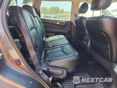 Zdjęcie 10 z 12 samochodu: 2019 NISSAN PATHFINDER SL VIN:5N1DR2MM8KC634489 - miniatura