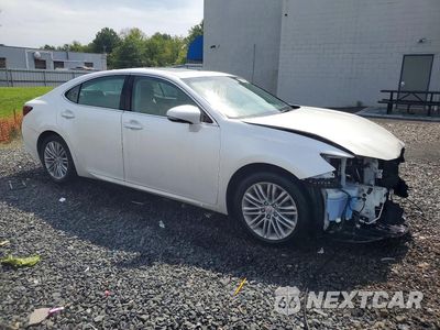 Czwarte zdjęcie samochodu z boku: 2017 LEXUS ES 350 VIN:58ABK1GG1HU075522 - miniatura