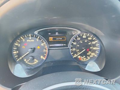 Zdjęcie 9 z 12 samochodu: 2016 NISSAN ALTIMA 2.5 SR VIN:1N4AL3APXGC195435 - miniatura