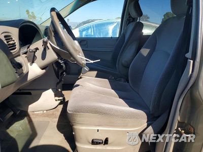 Zdjęcie 7 z 13 samochodu: 2005 DODGE CARAVAN SXT VIN:1D4GP45R25B387867 - miniatura