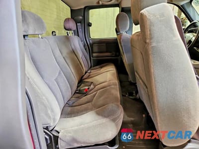 Zdjęcie 10 z 12 samochodu: 2004 CHEVROLET SILVERADO K1500 VIN:2GCEK19T041168329 - miniatura