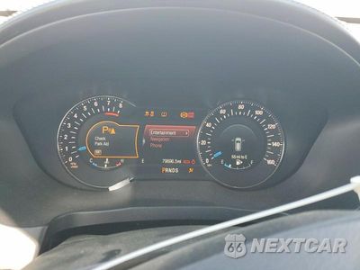Zdjęcie 9 z 14 samochodu: 2016 FORD EXPLORER PLATINUM VIN:1FM5K8HT7GGD29269 - miniatura