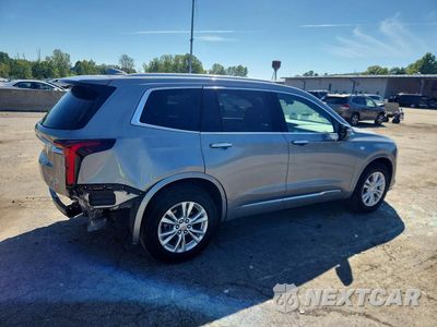 Trzecie zdjęcie samochodu z tyłu: 2025 CADILLAC XT6 LUXURY VIN:1GYKPBR47SZ147429 - miniatura