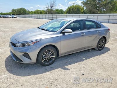 2023 KIA FORTE LXS 3KPF24AD8PE691910 - główne zdjęcie licytacji z USA - miniatura