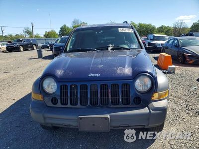 Piąte zdjęcie samochodu w środku: 2006 JEEP LIBERTY SPORT VIN:1J4GL48K06W190157 - miniatura